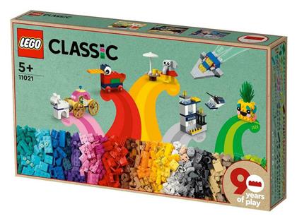 Lego Classic 90 Years Of Play για 5+ ετών από το GreekBooks